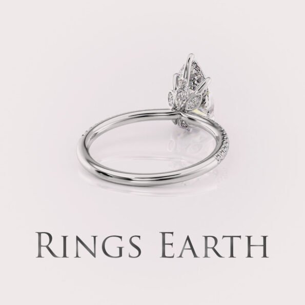 Pear Lab Diamond Engagement Ring