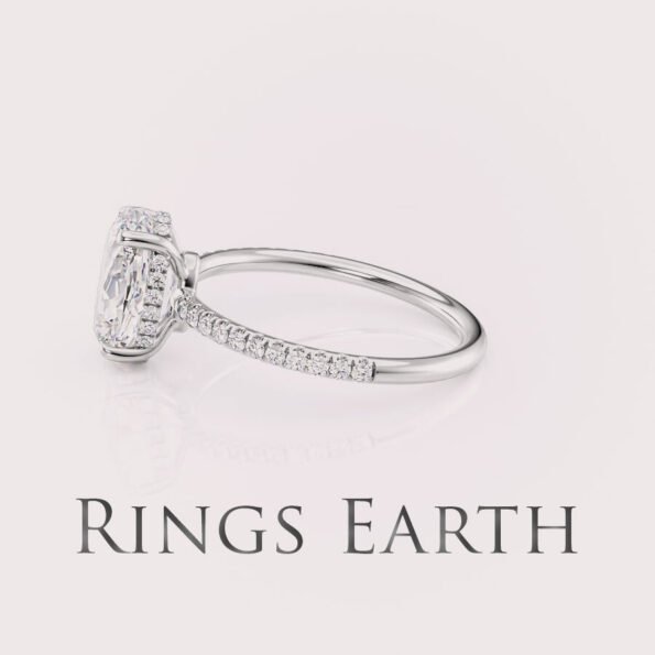 oval cut engagement ring