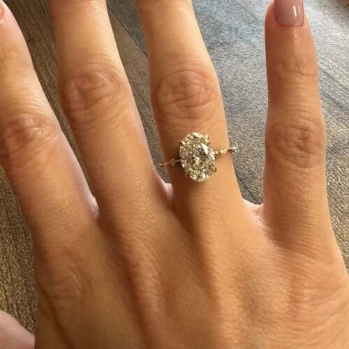 1.5ct Oval Lab Diamond F/VS1 Delicate side Diamonds 14K Gold ring photo review