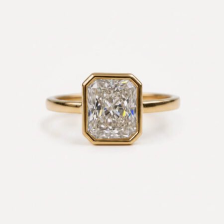 2.58ct IGI Certified E/VS1 Radiant Cut Bezel Set Solitaire Ring in 14K Gold