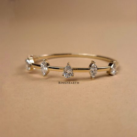 gold bangle