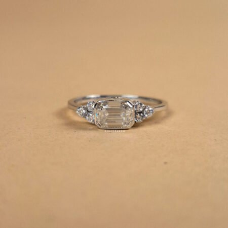 Emerald Bezel Diamond Ring in 14K Gold – Vintage Style Gift