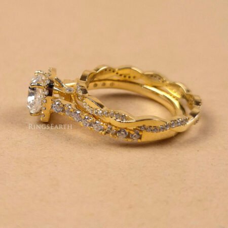 Comfort-Fit 18K Gold Band with Certified Cushion Lab Diamond – Side Profile