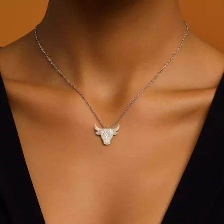 Bull Face–Shaped IGI Certified CVD Lab Diamond Pendant Necklace in 18K Gold – 0.50ct to 3.50ct with 18-Inch Chain