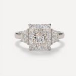 Cushion Cut 4ct Center + Trapezoid Side Lab Grown Diamond Engagement Ring in 10K/14K/18K Gold – IGI Certified