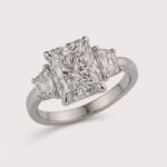 Cushion Cut 4ct Center + Trapezoid Side Lab Grown Diamond Engagement Ring in 10K/14K/18K Gold – IGI Certified