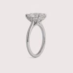 3.20ct EF VS1 IGI Certified CVD Oval Cut Lab Diamond Engagement Ring in 14K Gold – Hidden Halo Solitaire Setting