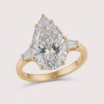 4.98ct EF VS1 IGI Certified Pear Cut Lab Diamond Engagement Ring in 14K Gold – Three Stone with Tapered Baguettes