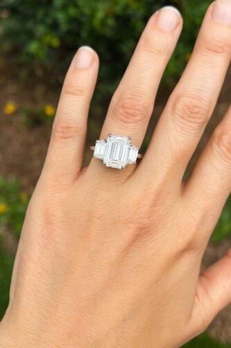 8.05ct Emerald Cut Lab Grown Diamond Three Stone Engagement Ring with Trapezoid Side Stones in 10K/14K/18K Gold – IGI Certified photo review
