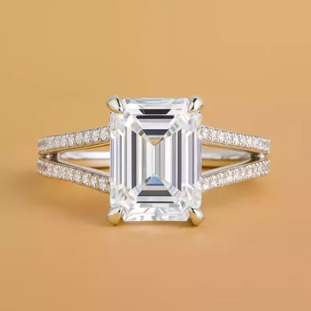 Beyoncé Inspired 3ct Emerald Cut Lab Diamond Engagement Ring with Split Shank – IGI Certified Gold Ring