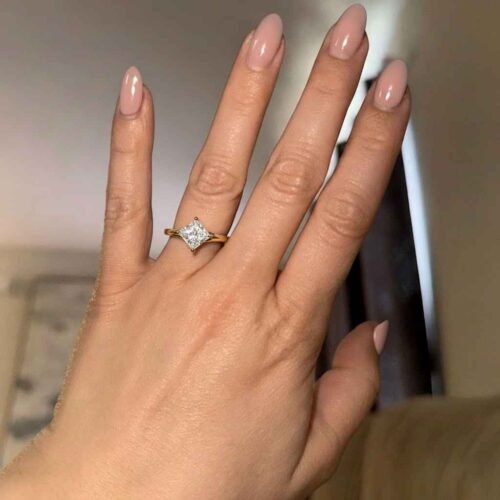 Click to view full screen Princess Cut 1.42 Carat F VS1 IGI Certified Lab Diamond Engagement Ring in 14K Yellow Gold – East-West Split Shank Setting photo review