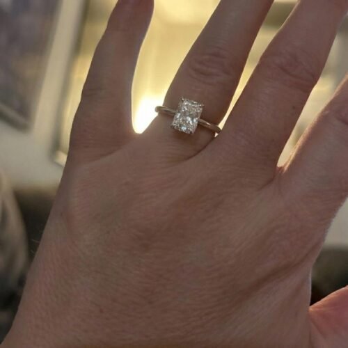 2 Carat Radiant Cut Lab Grown Diamond Engagement Ring in 14K White Gold – EF Color VS1 Clarity – Certified Elegant Ethical Jewelry photo review