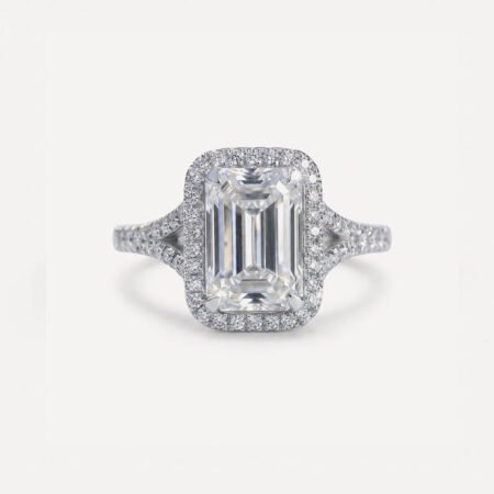 Emerald 3.01 Carat EVS1 IGI Lab Grown Diamond Engagement Ring in 14K Yellow Gold – Halo Setting